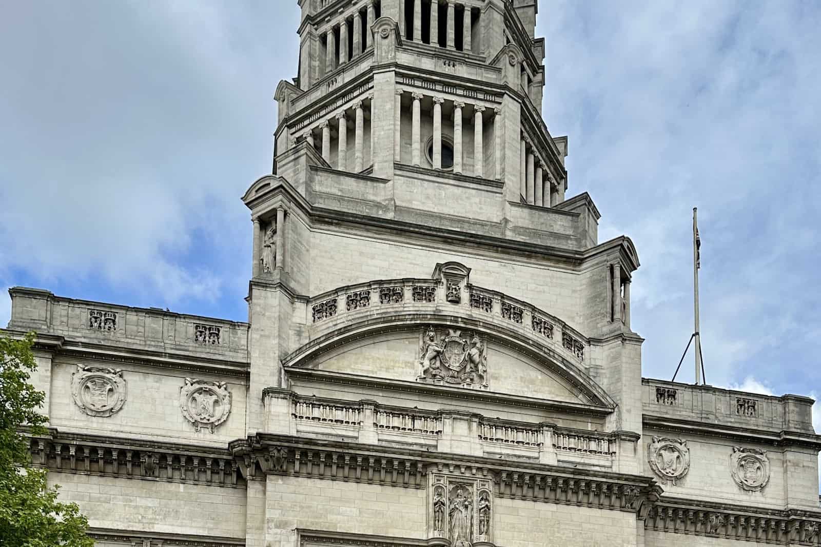 Entrance façade of the Victoria and Albert Museum in South Kensington.