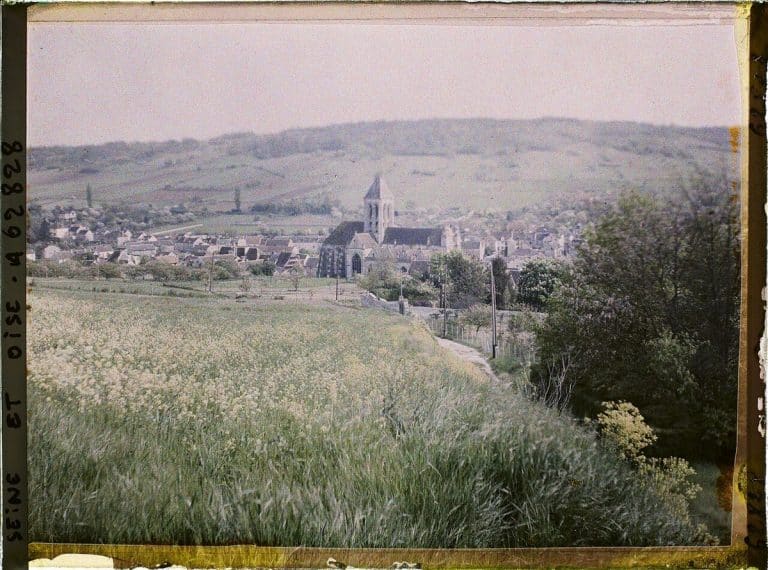 Vétheuil on the Seine, where Joan Mitchell lived and worked from 1968 (1930)